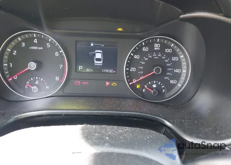 2020 Kia Forte Lxs z USA, uszkodzony, nr VIN 3KPF24AD7LE212337